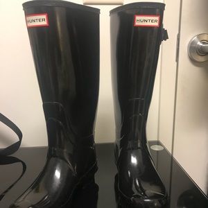 Hunter Boots, Huntress